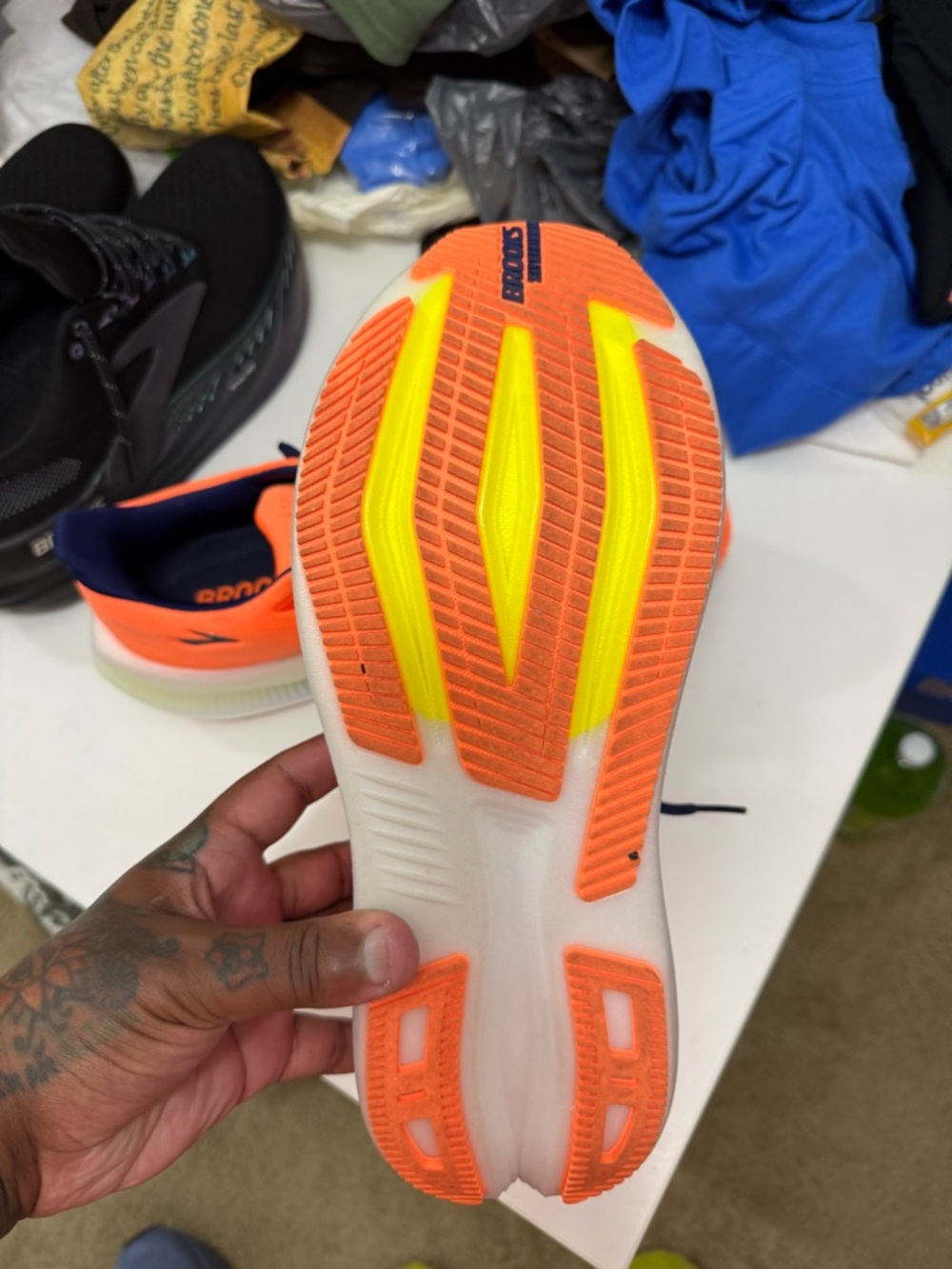 Brooks Glycerin Max 2 - Picture 7 of 9